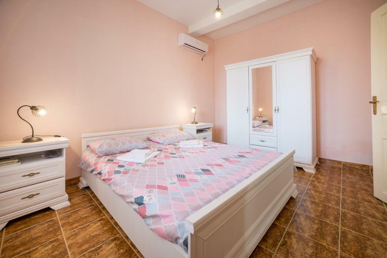 Casa M Διαμέρισμα Τίβατ Εξωτερικό φωτογραφία